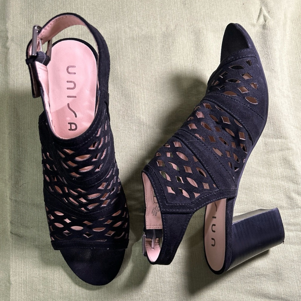 Unisa Lattice chunky heel sandal / shoe size 10